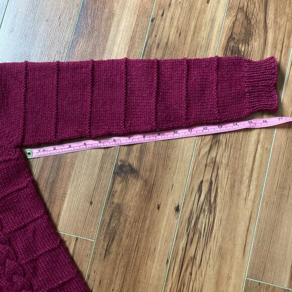 Raspberry Cable Sweater Hand knit Small Unisex - Picture 8 of 12